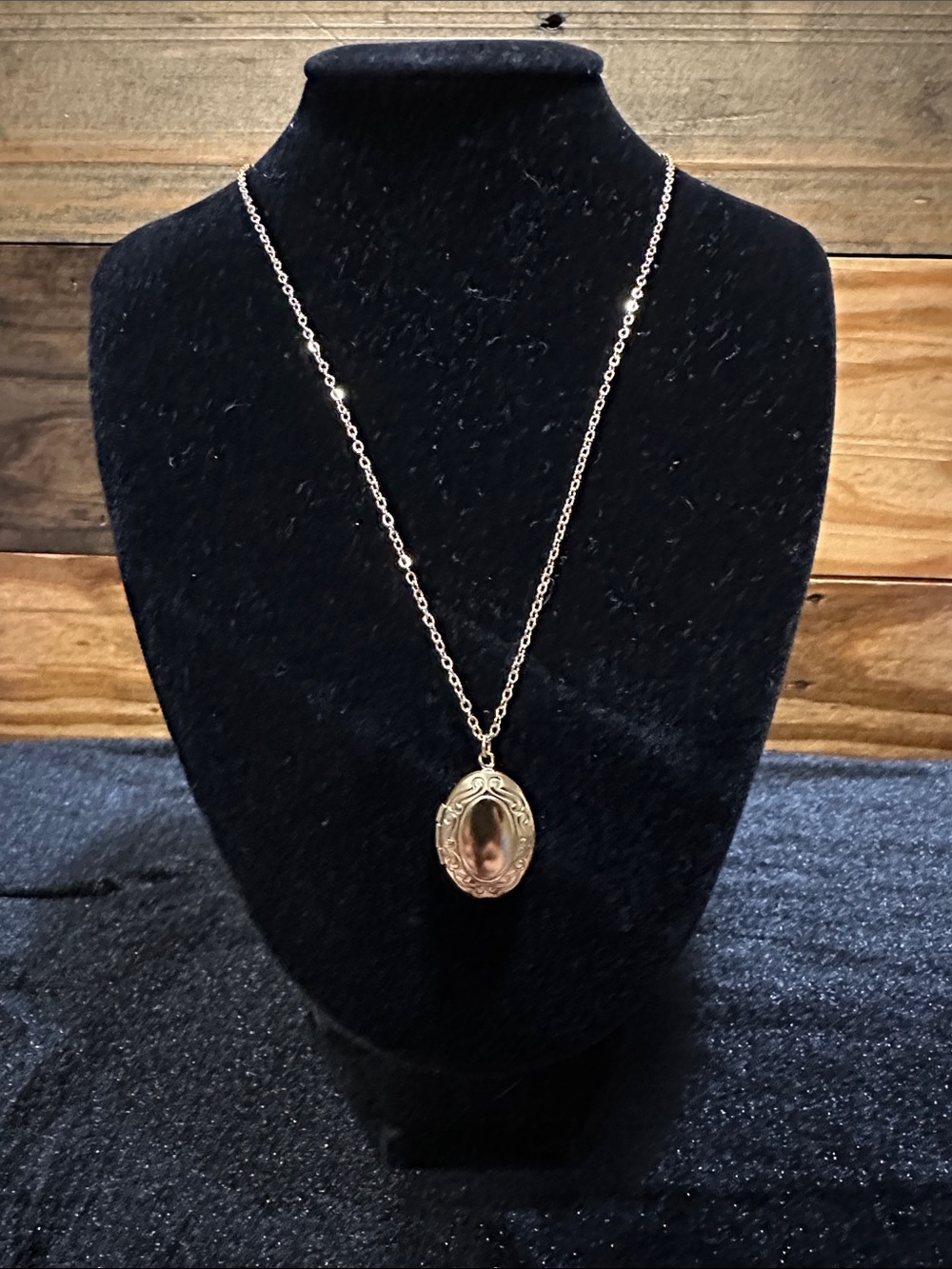 Plunder Gold Oval Locket Pendant Necklace